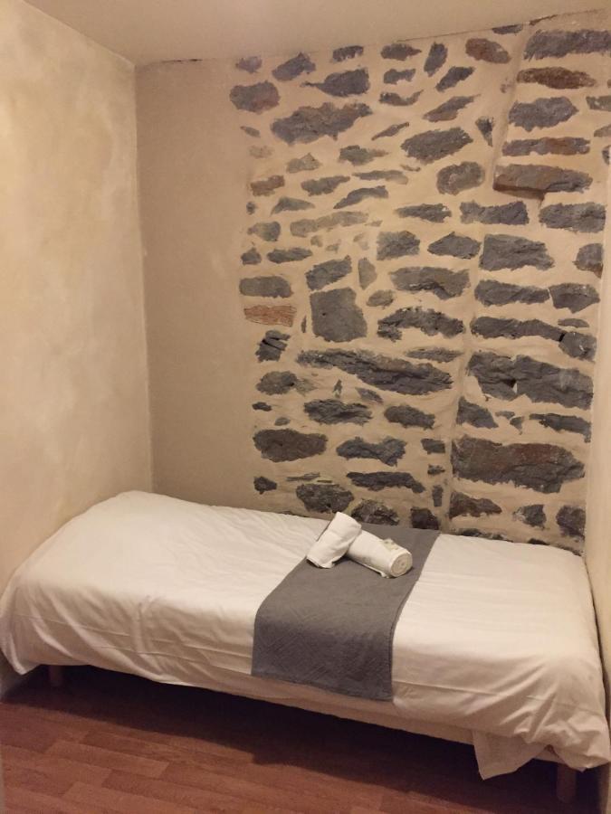 Auberge Les Fontilles Coltines Eksteriør bilde